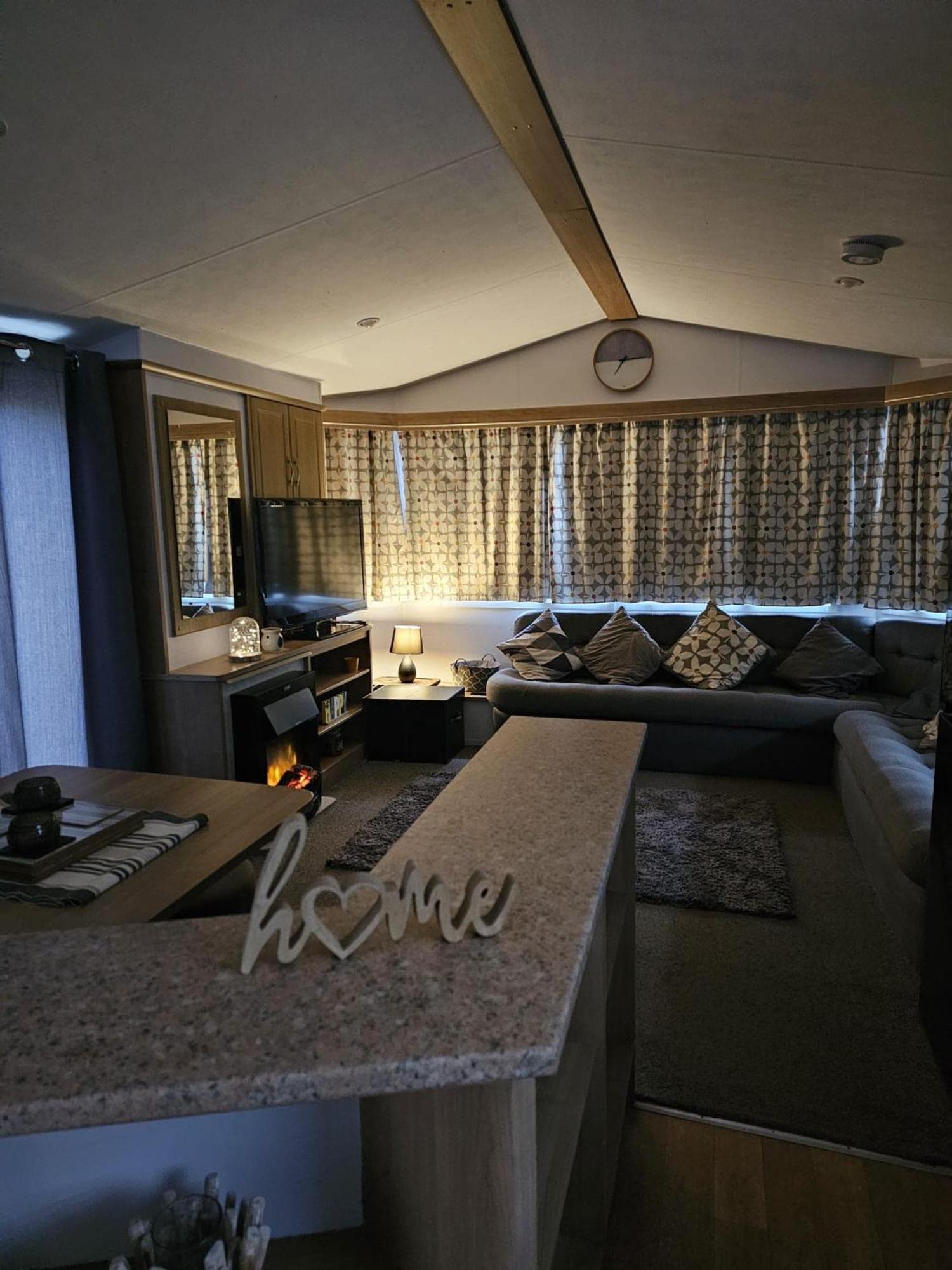 Tattershall Lakes Hot Tub Lodge Breaks Exteriér fotografie